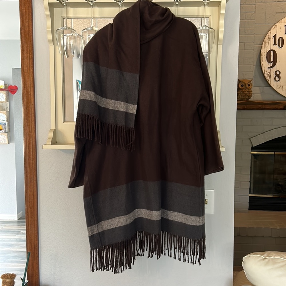 Alanni Cardigan with Scarf - Picture 4 of 4